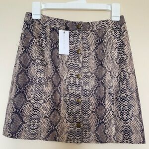 Sugar and lips skirt brand new
